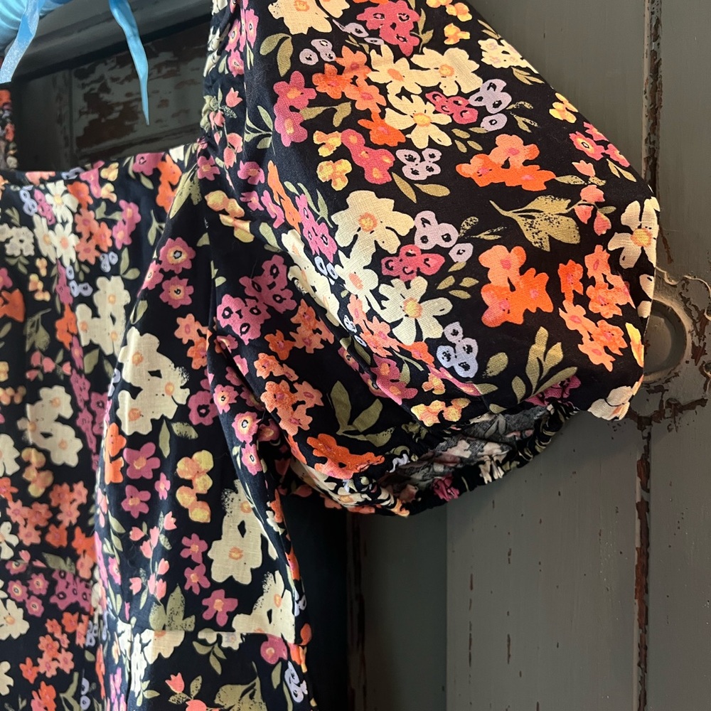 Romper - Picture 3 of 7